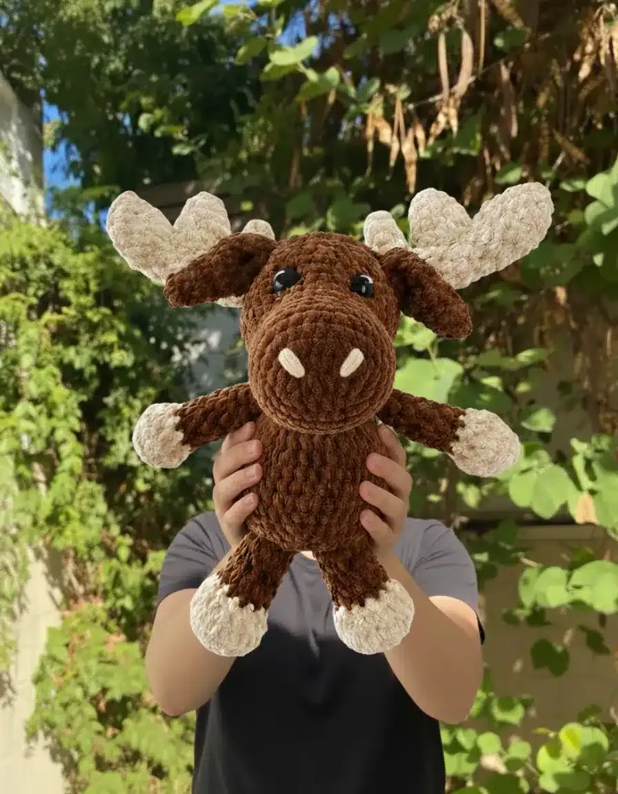 Manny Moose Amigurumi: Free Crochet Pattern with Antlers